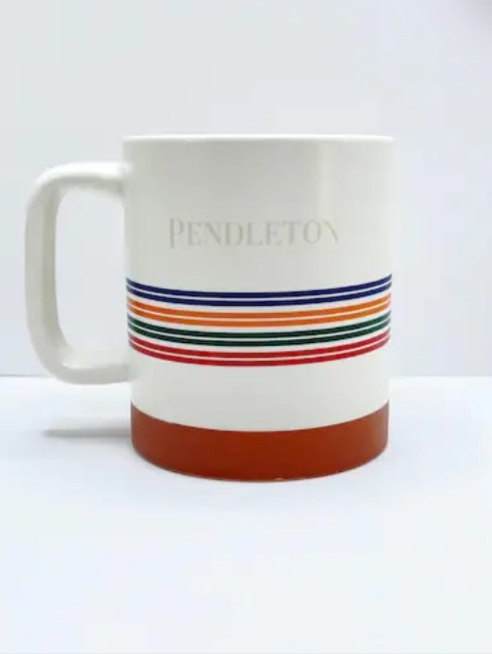 Pendleton Woolen Mills 18 oz White With Rainbow Stripe Mug
